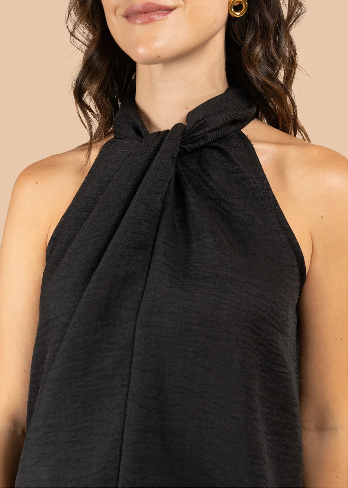 Blusa color negro con nudo en el cuello 105801 - Image 2