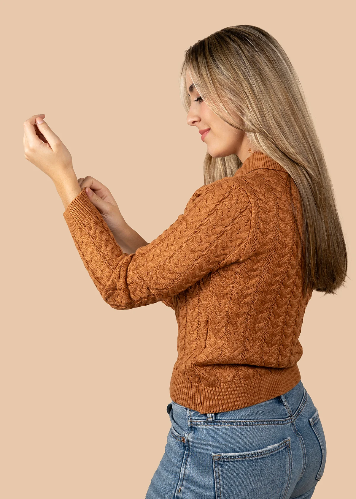 Camibuso tejido color camel con textura y cuello 106098 - Image 2