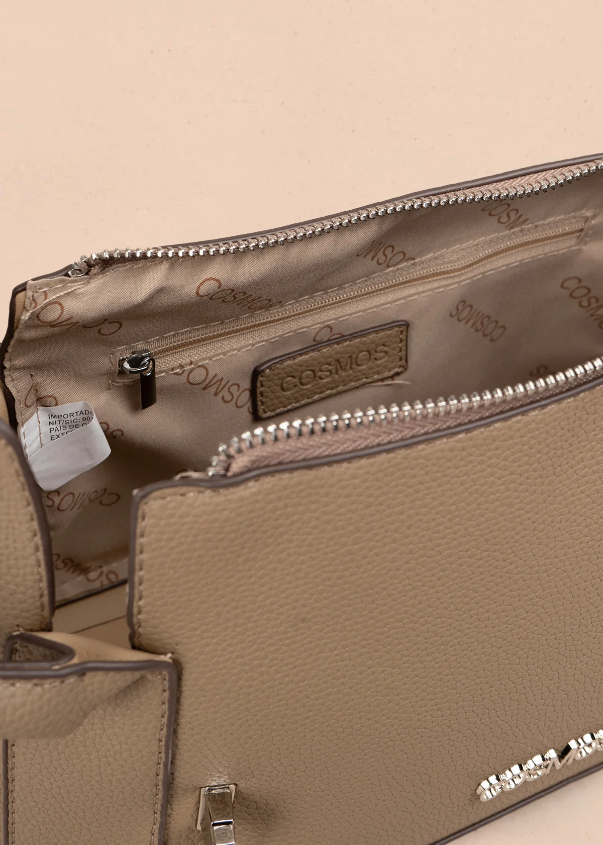 Bolso tipo cartera color moca con broche frontal 106985 - Image 5