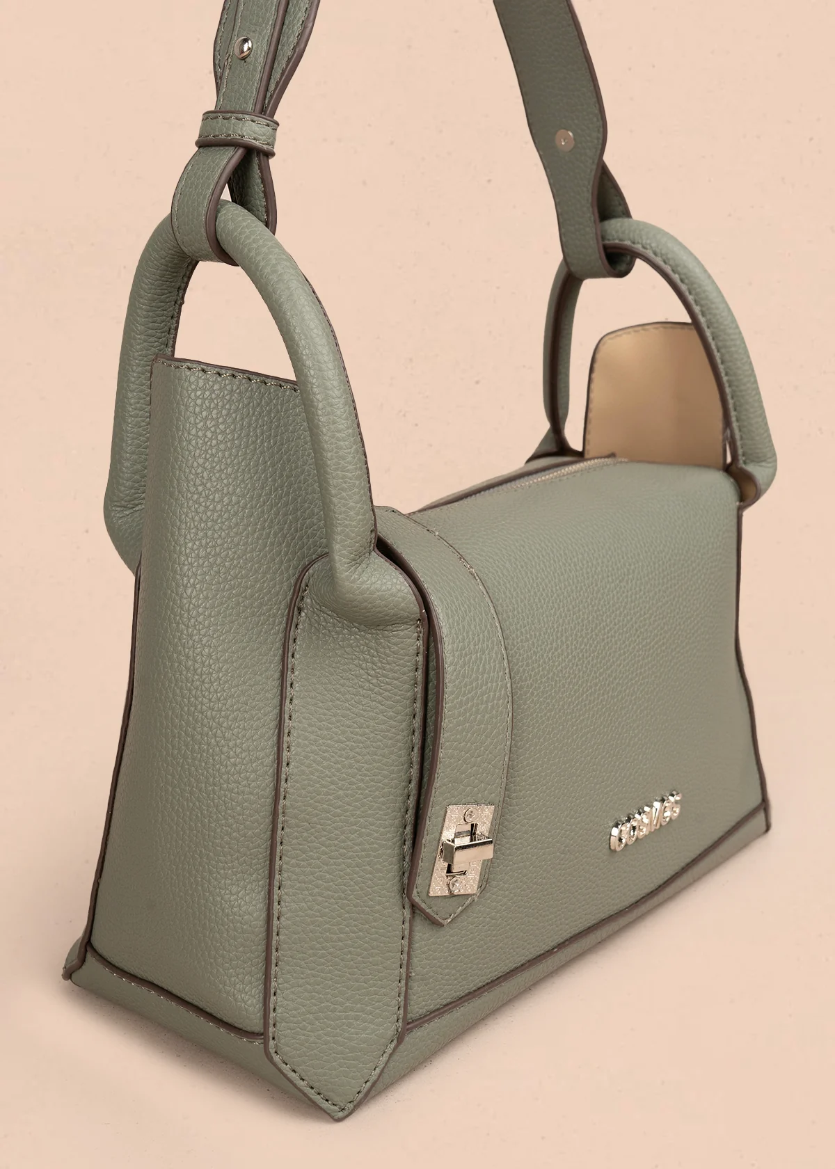 Bolso tipo cartera color verde con broche frontal 106985 - Image 2