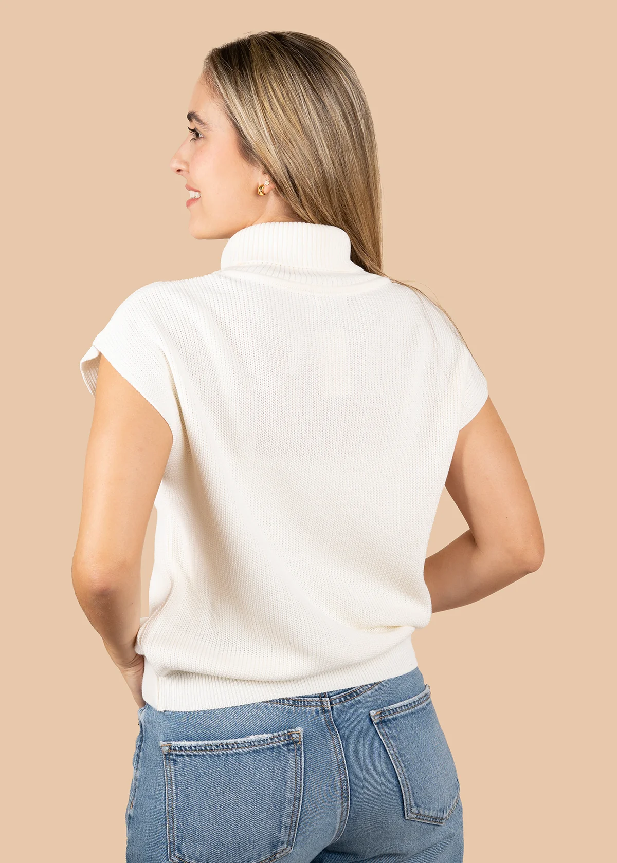 Chaleco tejido color marfil con cuello alto 105747 - Image 5