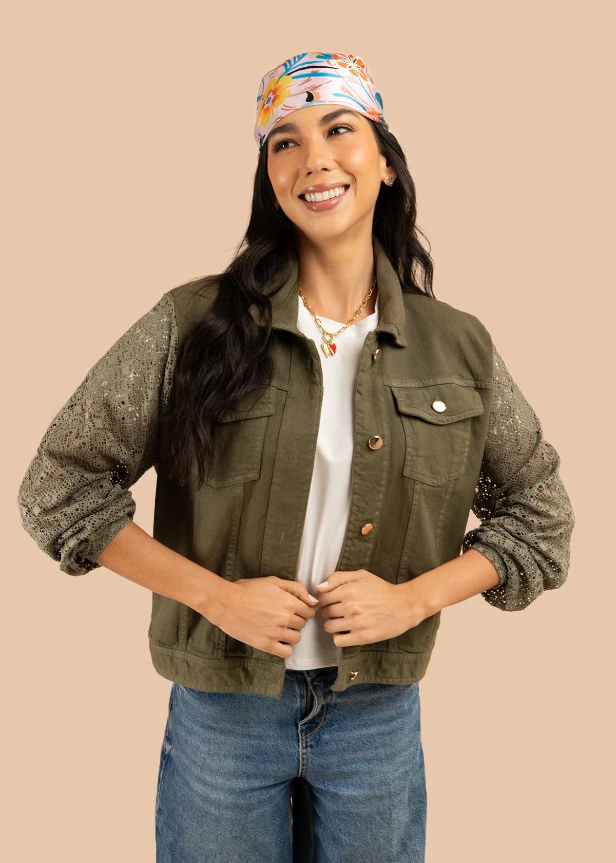 Chaqueta color verde en denim y mangas tejidas 106240 - Image 2