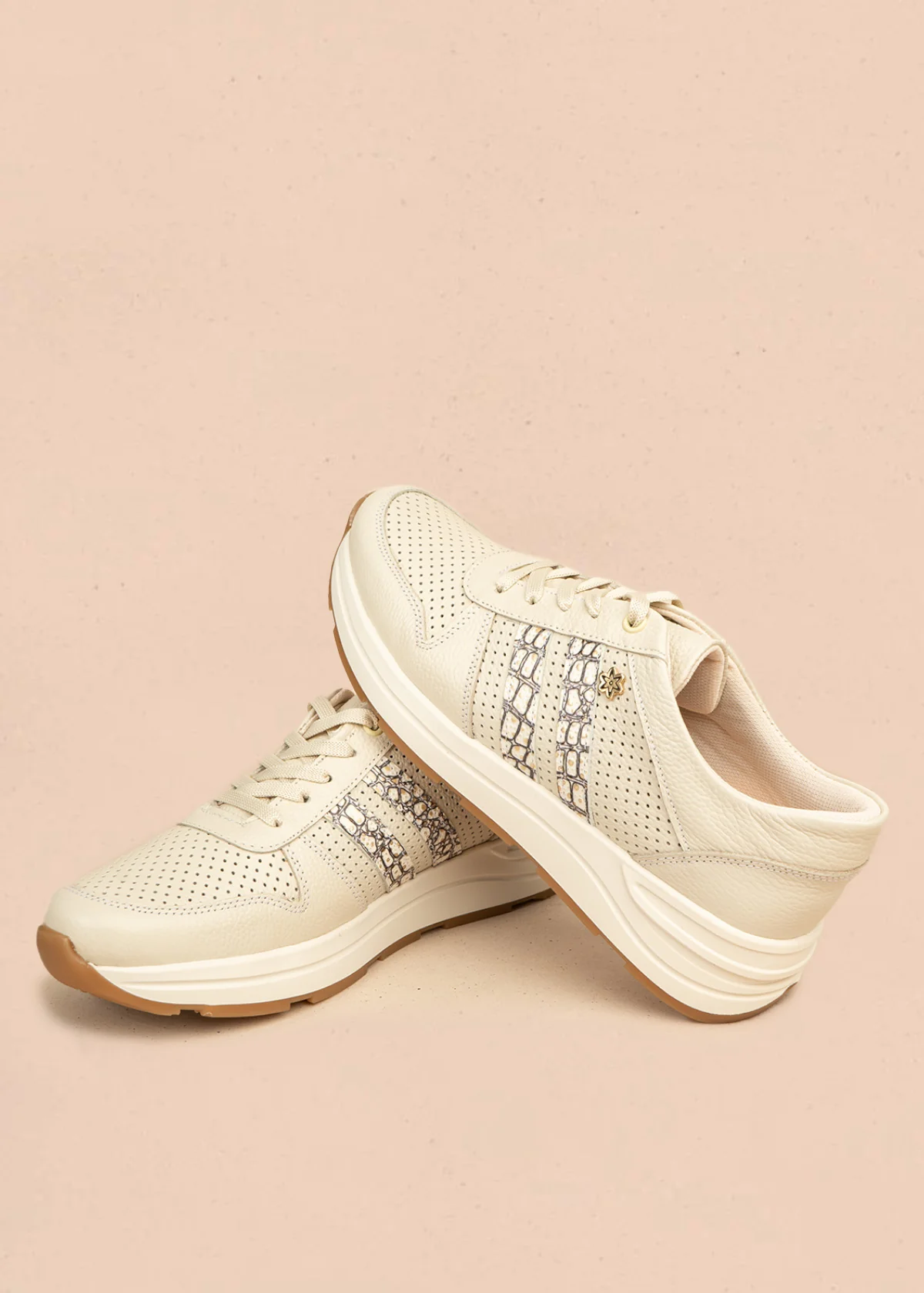Tenis deportivos de cuero color marfil con textura pitón y microperforaciones 106553 - Image 2