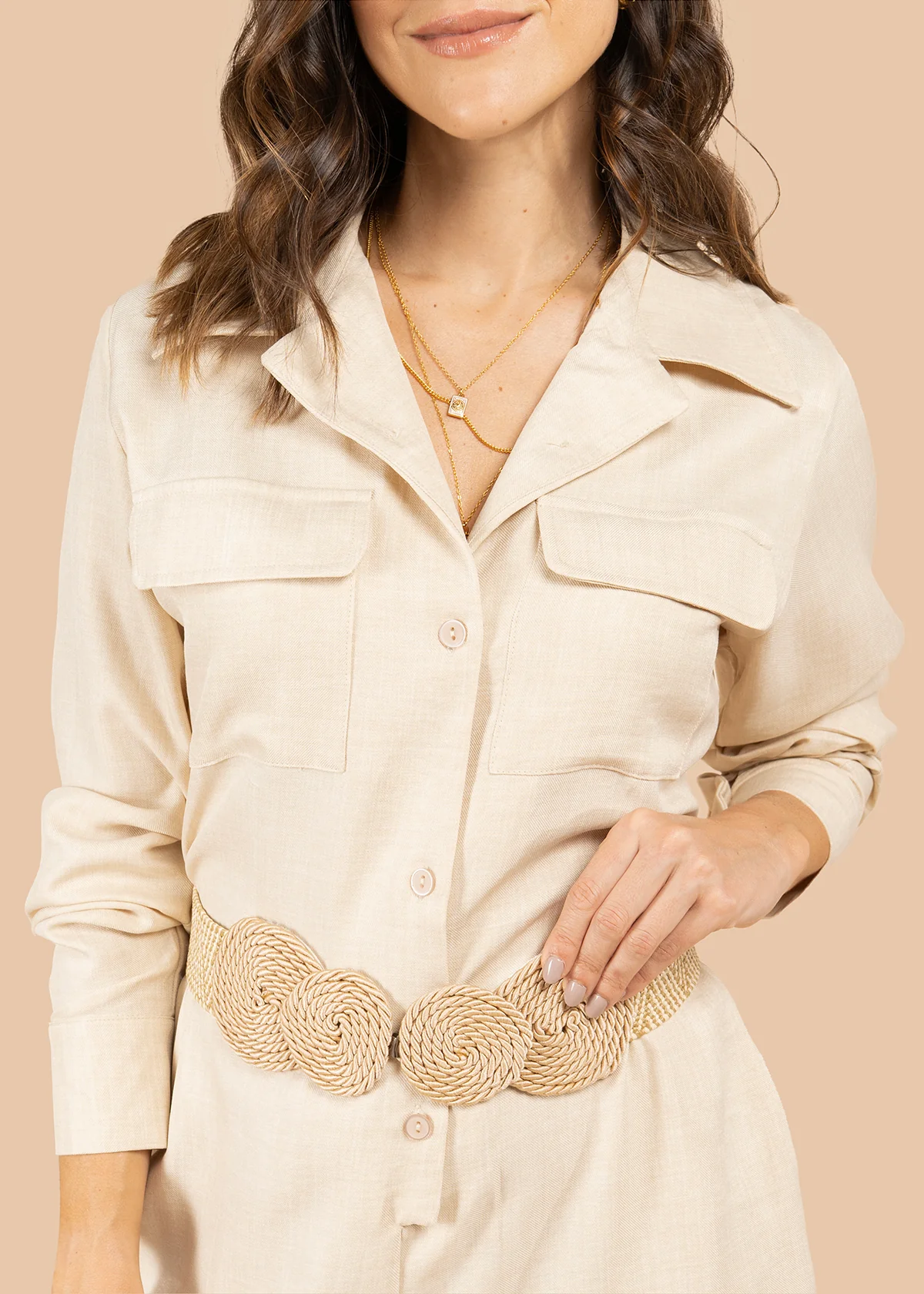 Enterizo color beige con bota ancha y bolsillos en el pecho 105800 - Image 3