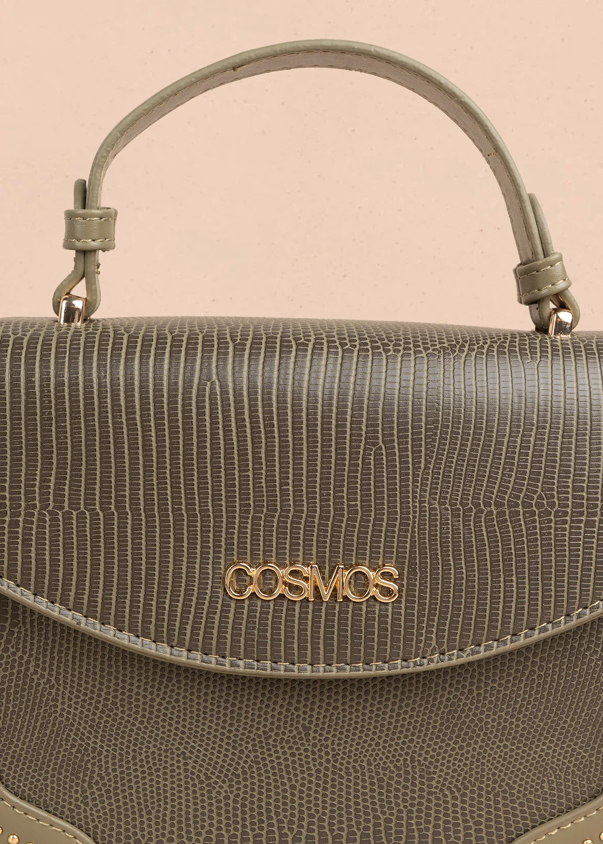 Bolso manos libres color verde con textura croco y detalles dorados 106983 - Image 5