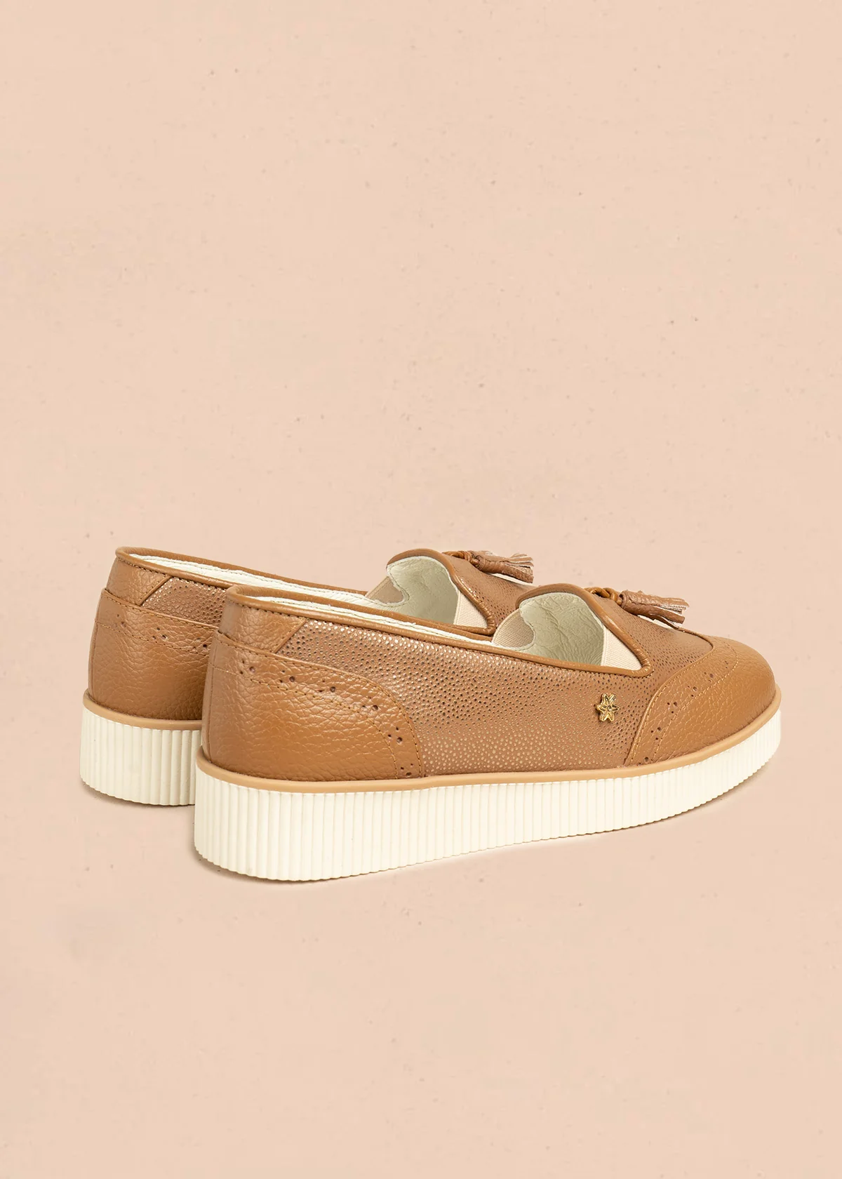 Mocasines de cuero color miel con folia y borlas 106465 - Image 6