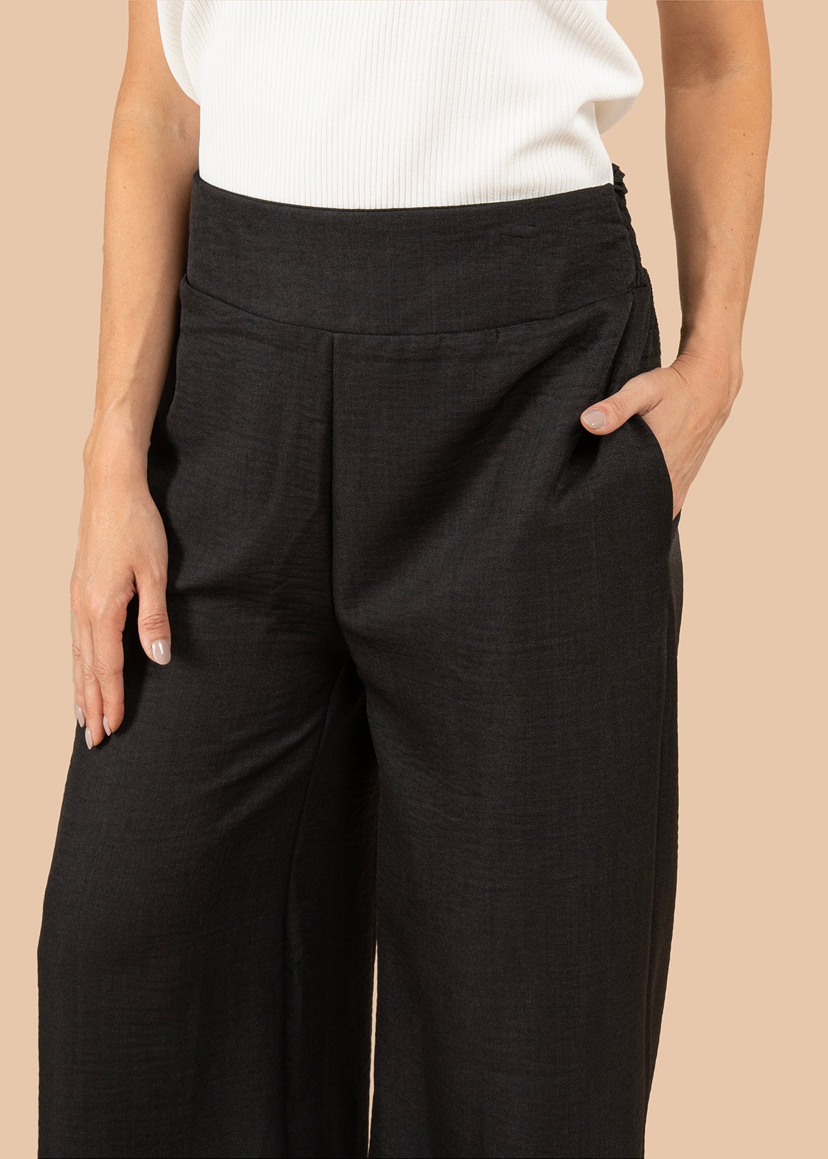 Pantalón bota ancha color negro 105794 - Image 4