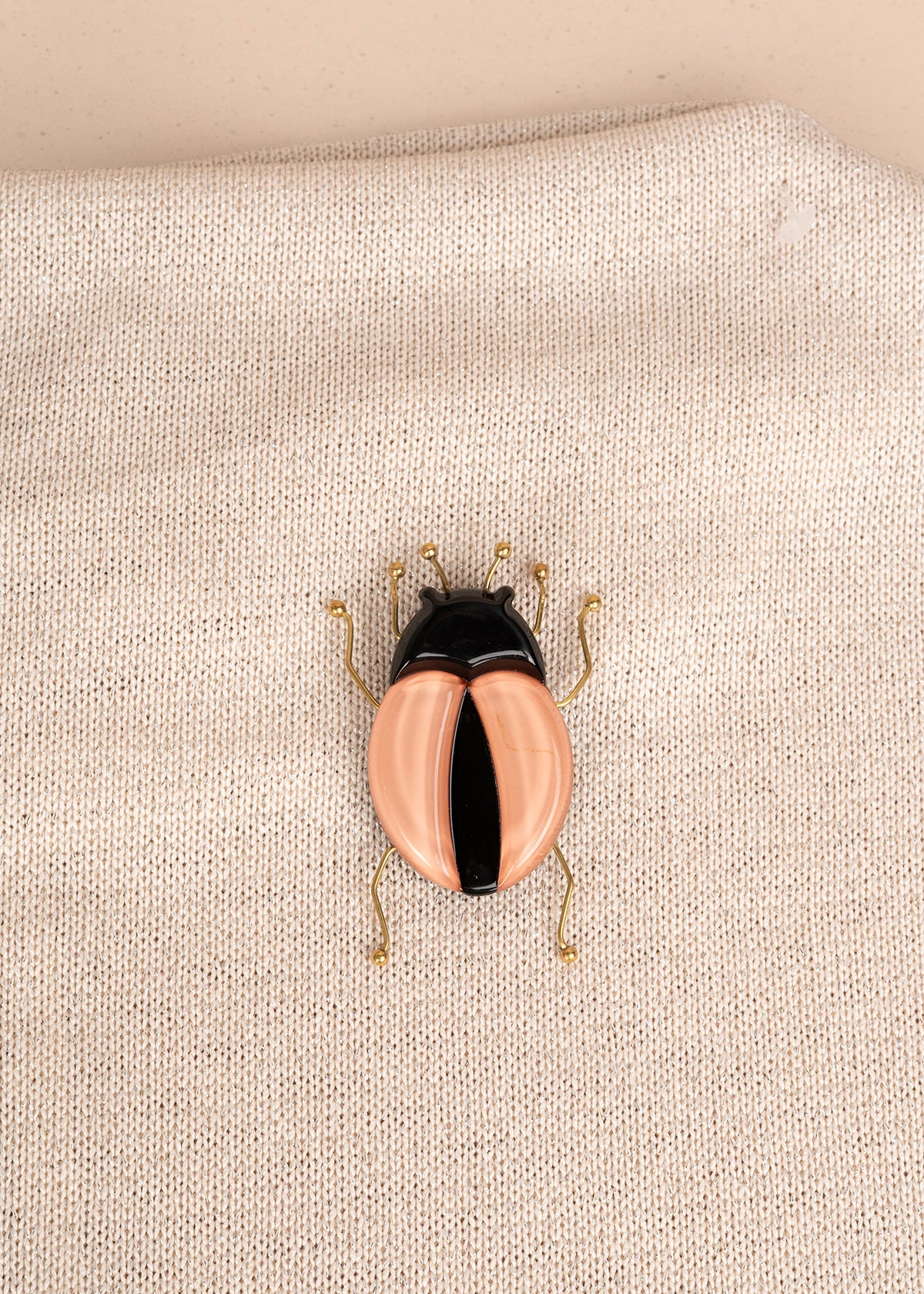 Prendedor de escarabajo 106204 - Image 2