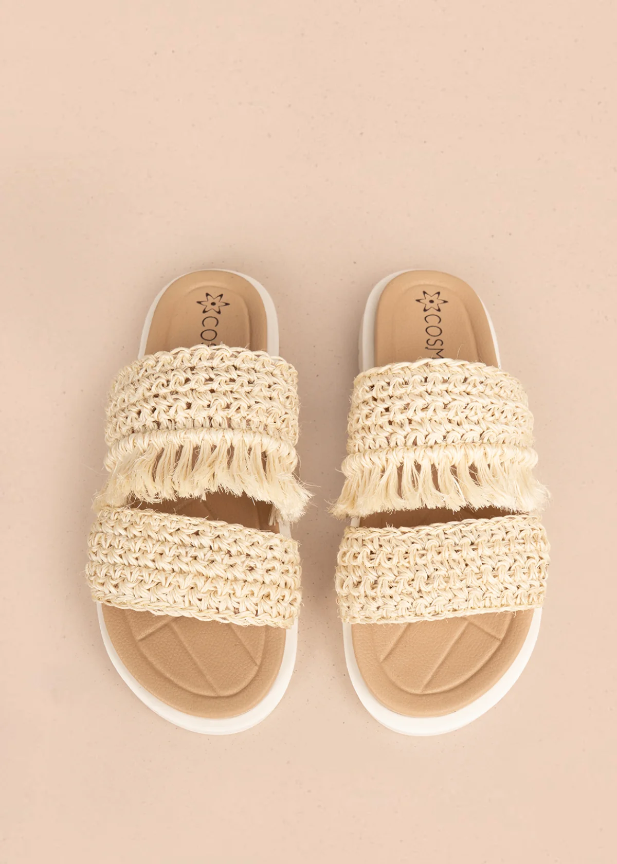 Sandalias planas color beige con tiras tejidas y flecos decorativos 106959 - Image 3