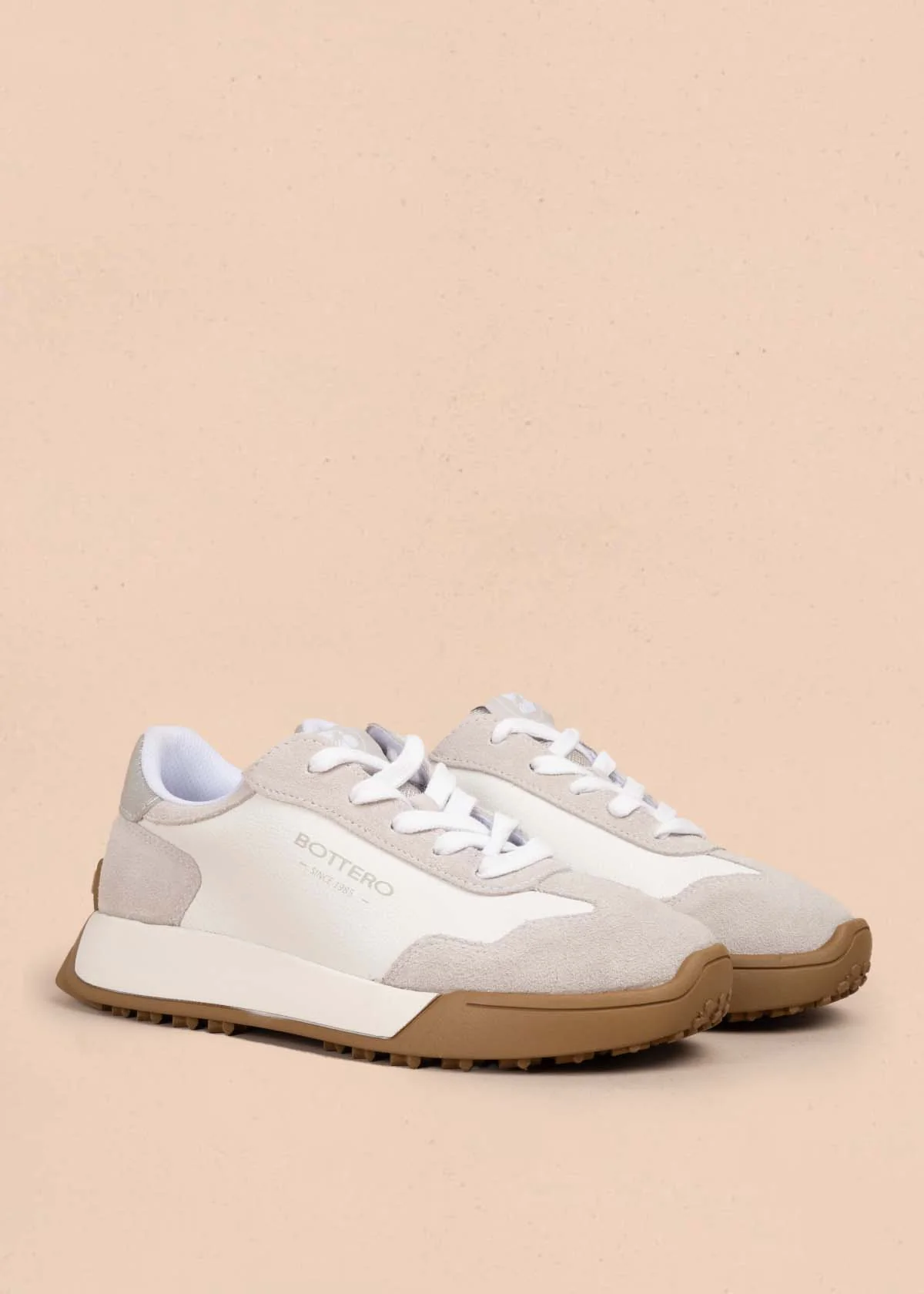 Tenis casuales en cuero color blanco 105339 - Image 2