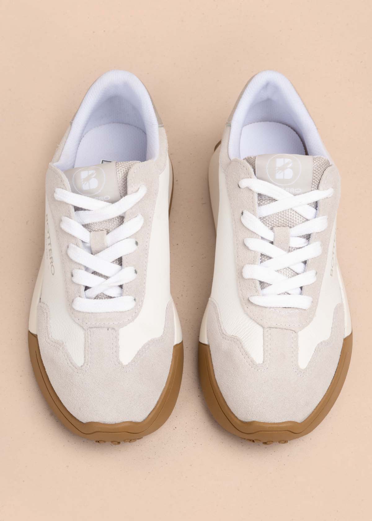 Tenis casuales en cuero color blanco 105339 - Image 5