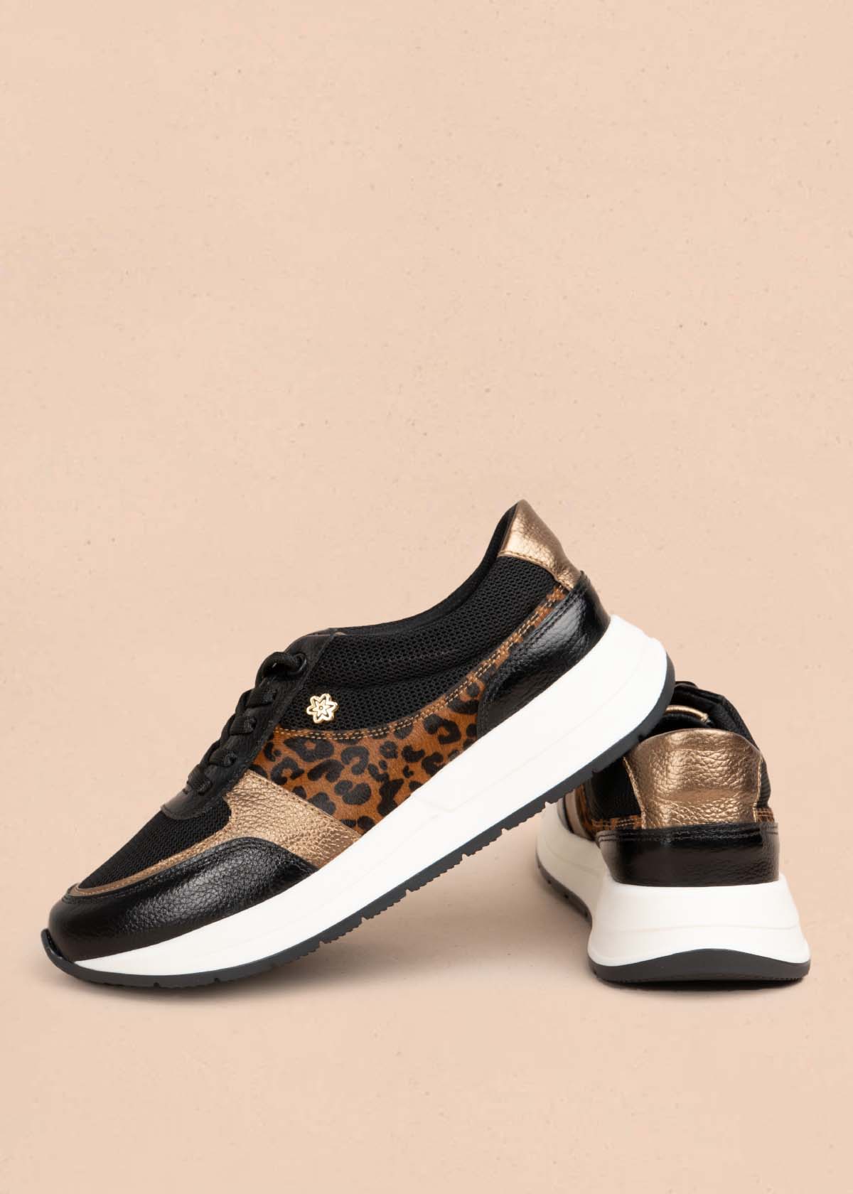 Tenis casuales en cuero color negro con folia animal print 105591 - Image 4