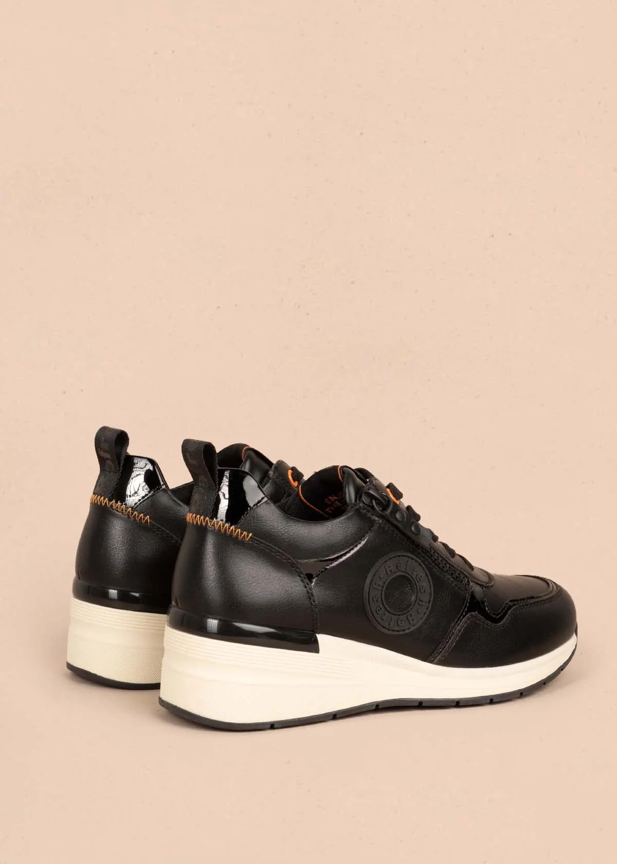 Tenis casuales color negro con cierre lateral 105350 - Image 5