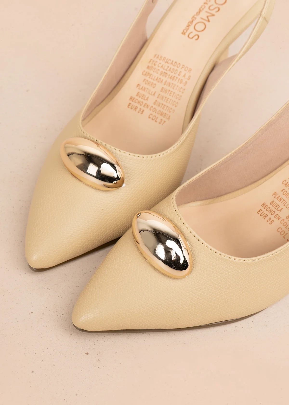 Tacones trabilla color beige con detalle metálico 106097 - Image 3
