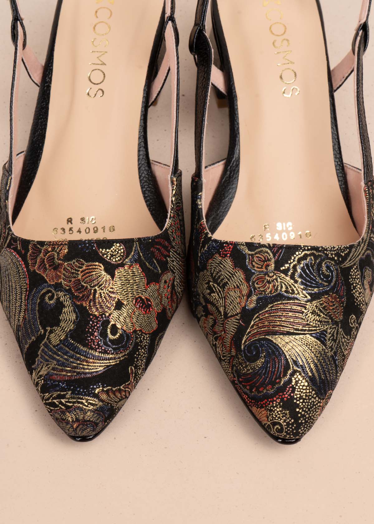 Trabilla en cuero negro con brocado ornamentado 105926 - Image 3